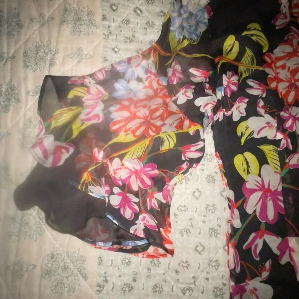 Josie Natori Hokkaido Blossom vintage 100% SILK Super soft! Size XS NWT - Picture 3 of 7